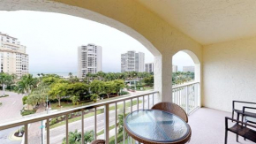 Top floor condo, steps away from JW Marriott and Beach Access!!